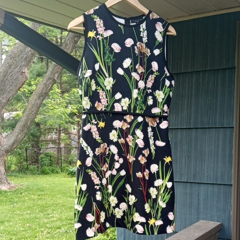 Victoria Beckham Sheath Out Of Print